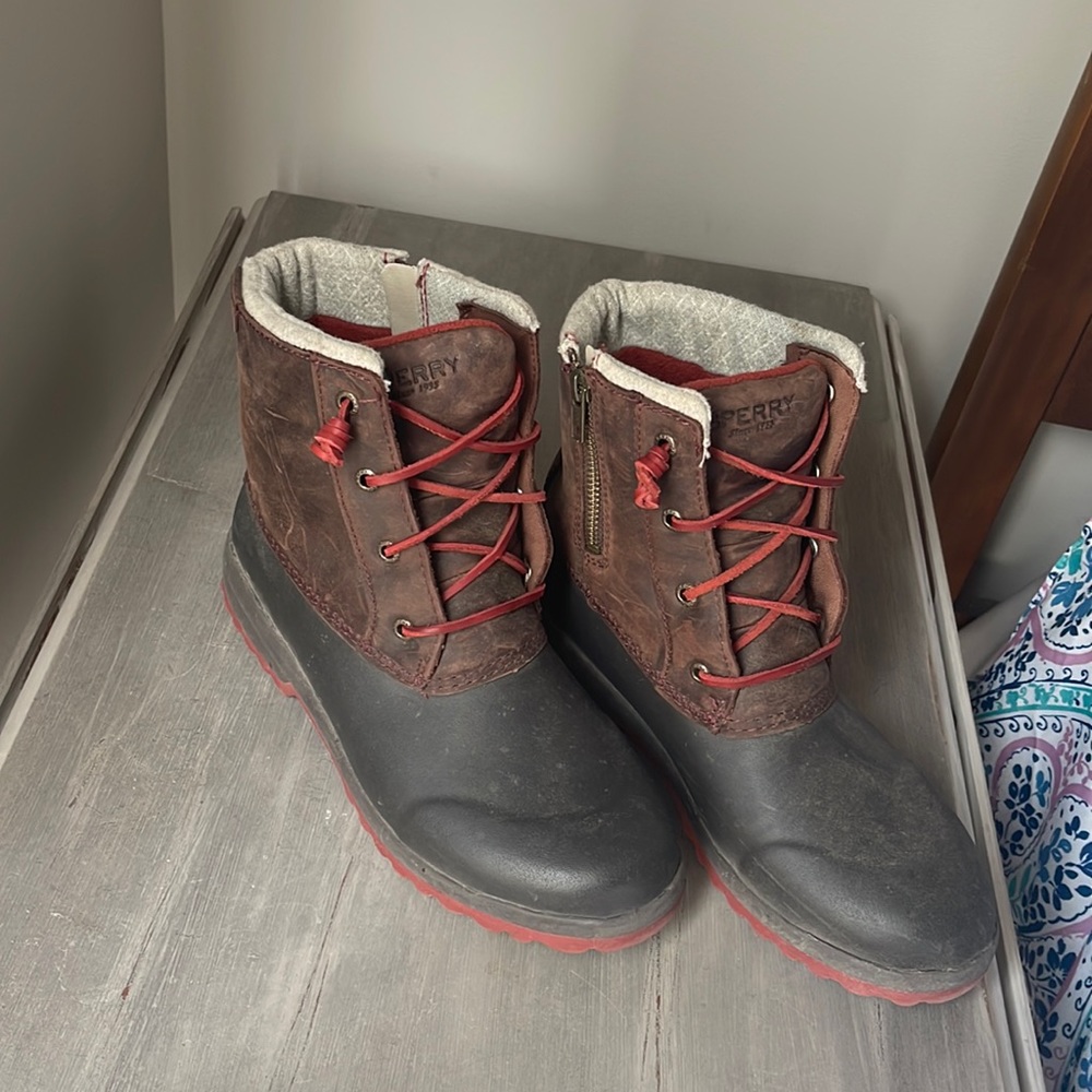 Sperry boots